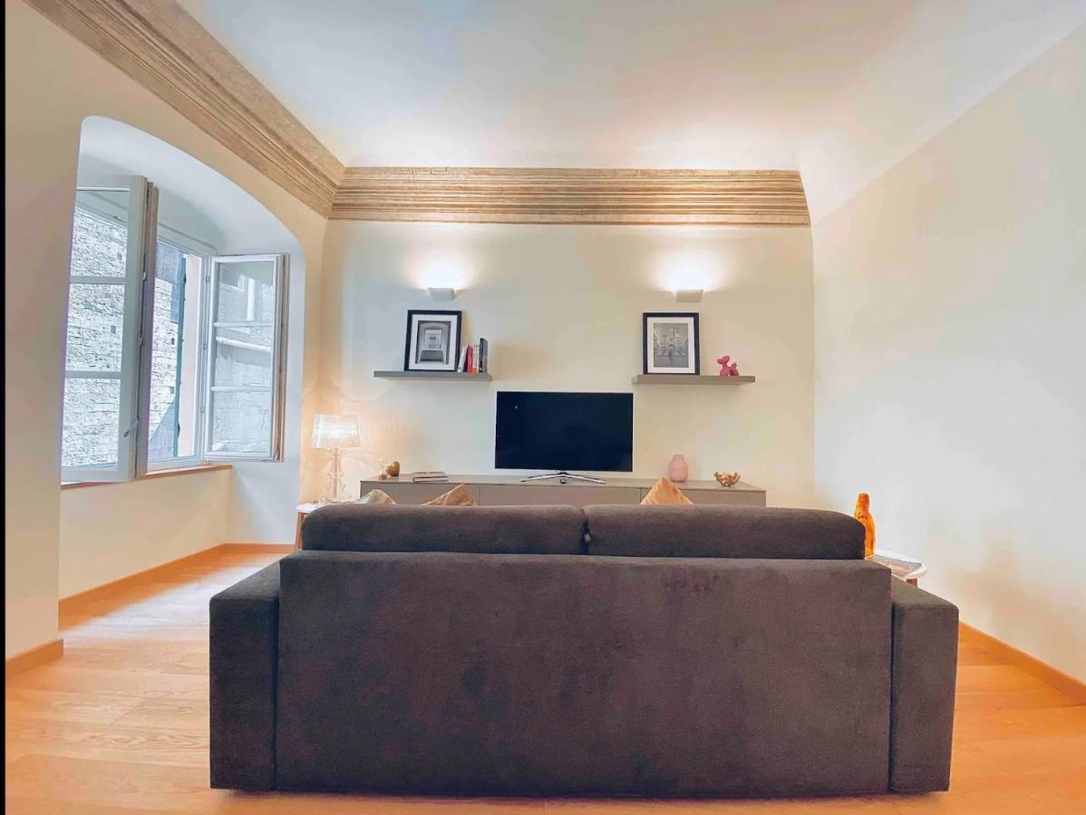 Amazing San Lorenzo 19, Rolli Palace Unesco - Stunning View Overlooking The Cathedral - Free Private Parking- Génova Exterior foto